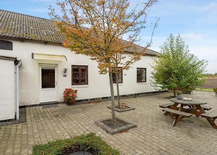 2 Bedroom Gorgeous In Otterup